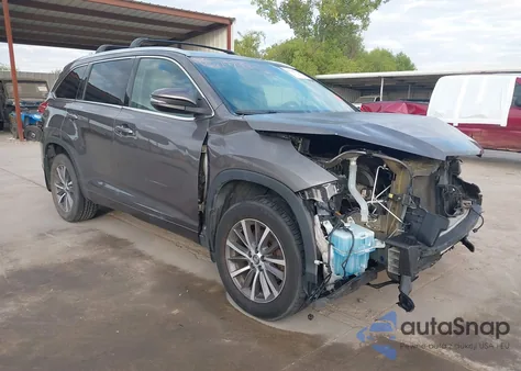 2017 Toyota Highlander Xle из США, поврежденный, VIN 5TDJZRFH5HS405565